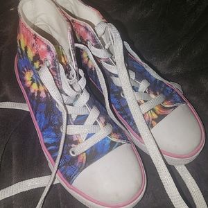 Size 2 The Children's Place high tops